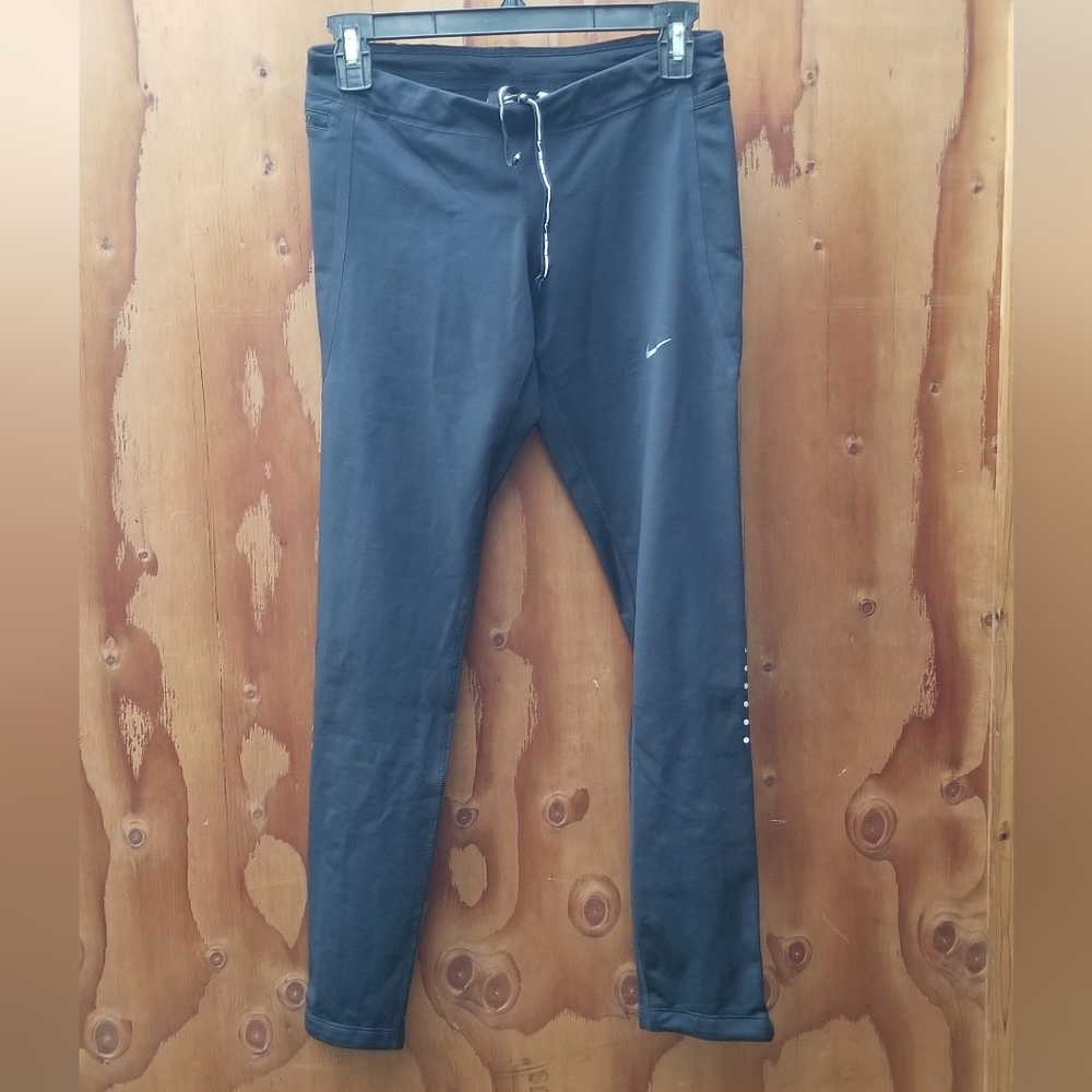 Nike Women's Dri Fit Leggings - Picture 7 of 8